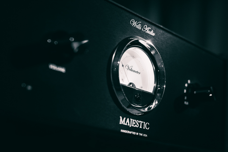 Majestic02_04 (1)